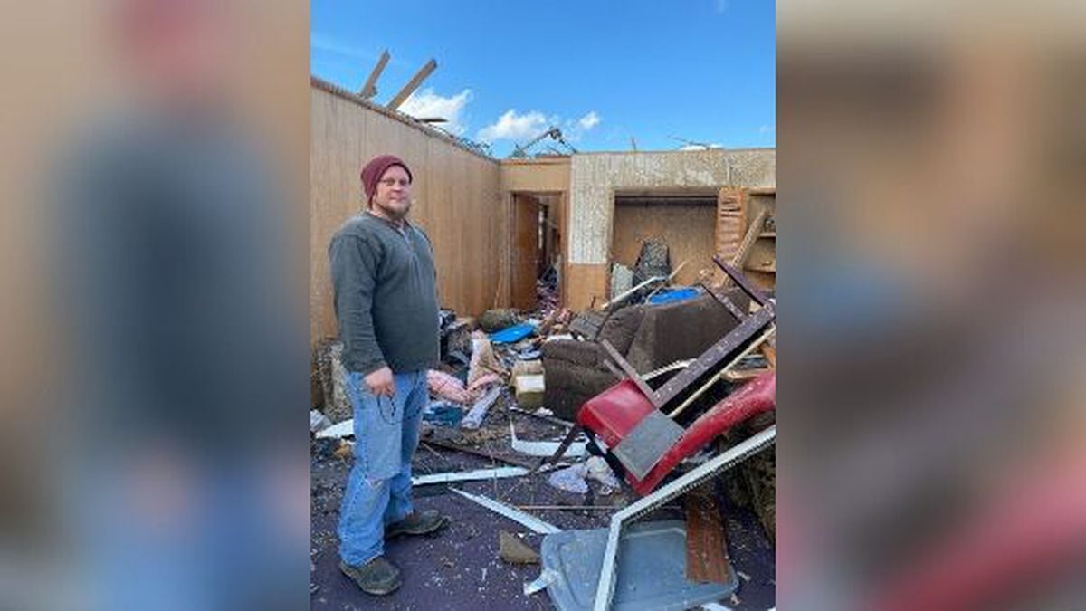 Ryan Myers was sleeping when the tornado came. / (WVLT)