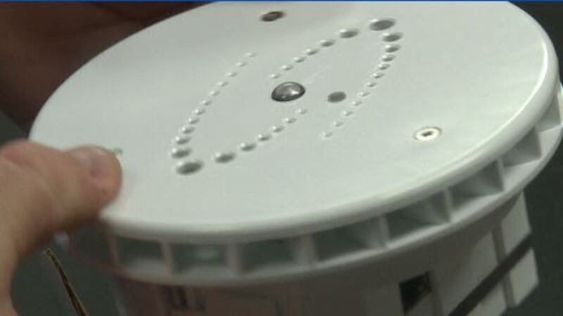 HALO vaping detector can detect vapor from an e-cigarette or vaping device.